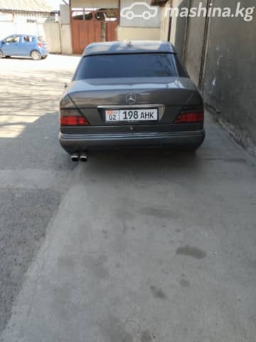 Mercedes-Benz E-Класс I (W124) 300 3.0d AT
