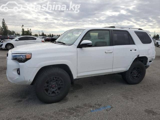 Toyota 4Runner V Рестайлинг 4.0 AT 4WD