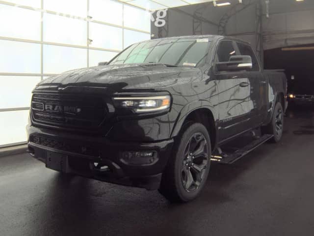 RAM 1500 V Quad Cab 5.7 AT 4WD
