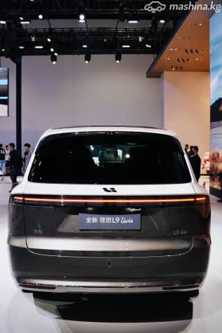 LiXiang L9 Рестайлинг 1.5hyb AT 4WD