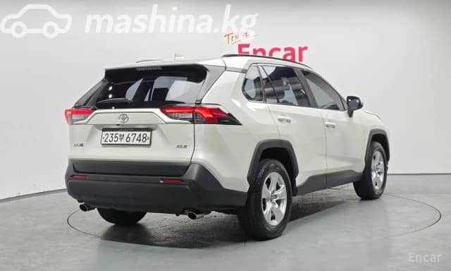 Toyota RAV4 V (XA50) 2.5 AT