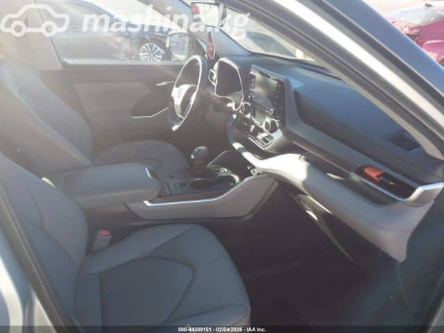 Toyota Highlander IV (U70) 3.5 AT 4WD