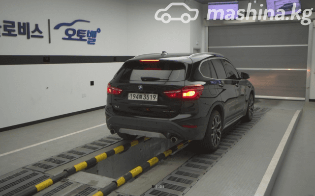 BMW X1 II (F48) Рестайлинг 20i xDrive 2.0 AT 4WD