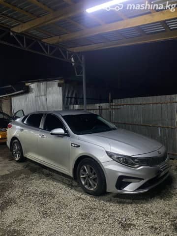 Kia K5 II 2.0 AT