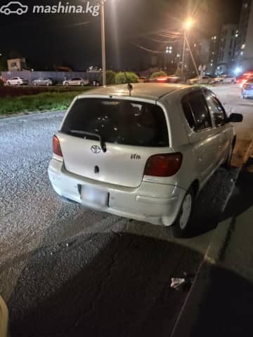 Toyota Vitz I (P10) 1.3 AT
