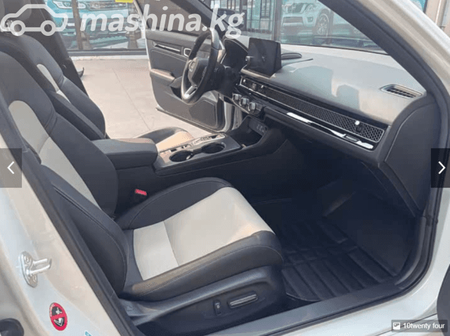 Honda Civic XI 2.0hyb CVT