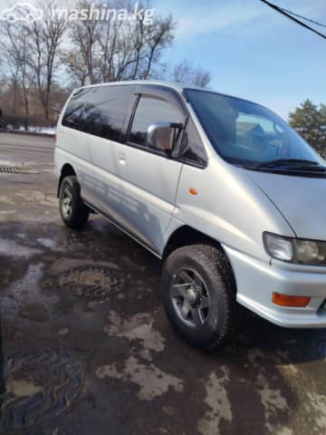 Mitsubishi Delica IV 2.8d AT 4WD