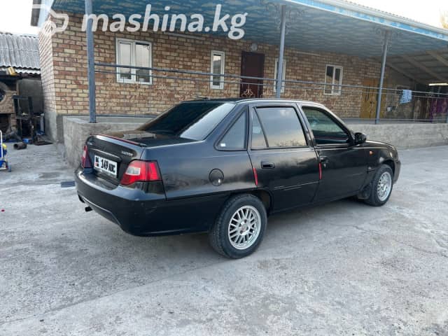 Daewoo Nexia I Рестайлинг 1.6 MT