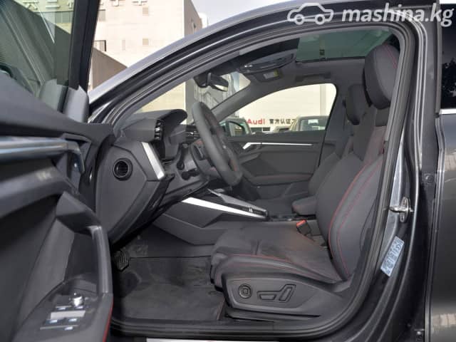 Audi A4 V (B9) Рестайлинг 40 TFSI 2.0 AMT