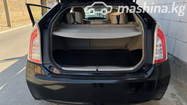 Toyota Prius III Рестайлинг (XW30) 1.8hyb AT