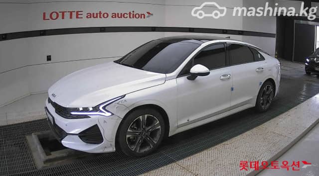 Kia K5 III 2.0 AT