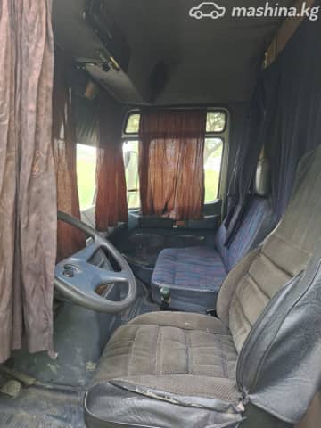 Mercedes-Benz Vario