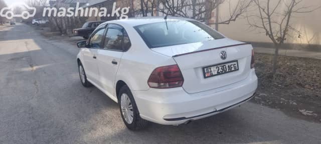 Volkswagen Polo V Рестайлинг 1.6 MT