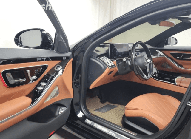Mercedes-Benz S-Класс VII (W223) 580 Long 4MATIC 4.0 AT 4WD