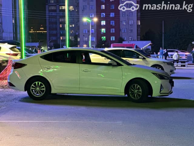 Hyundai Avante VI Рестайлинг 1.6 CVT