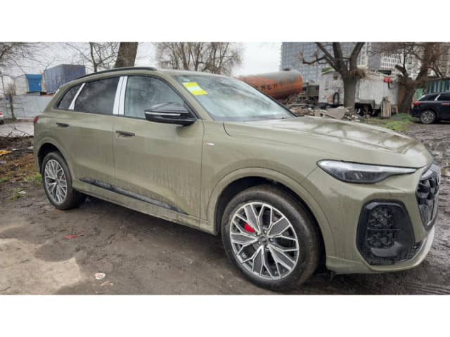 Audi Q5 III 40 TFSI 2.0 AMT 4WD