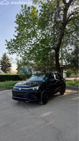 Volkswagen Tiguan III (China Market) 2.0 AMT 4WD