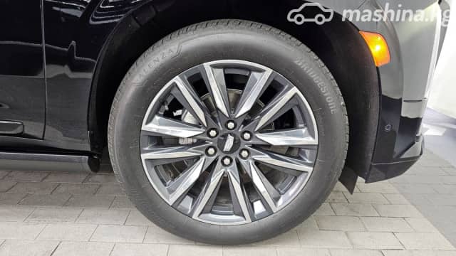 Cadillac Escalade V 6.2 AT 4WD