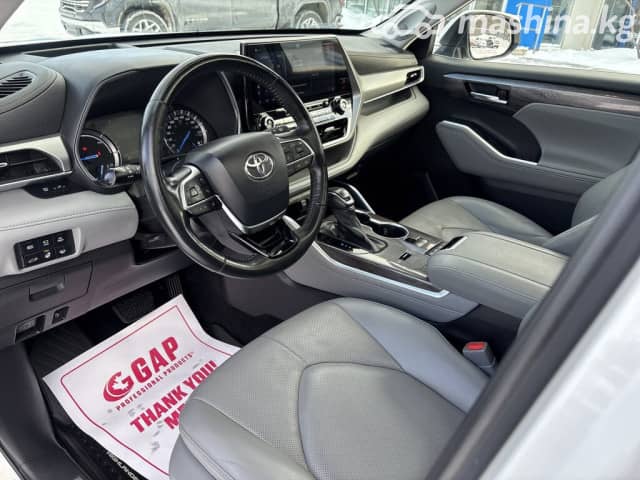 Toyota Highlander IV (U70) 2.5hyb AT 4WD
