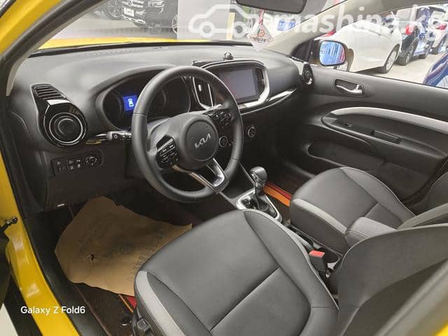 Kia KX1 1.4 AT