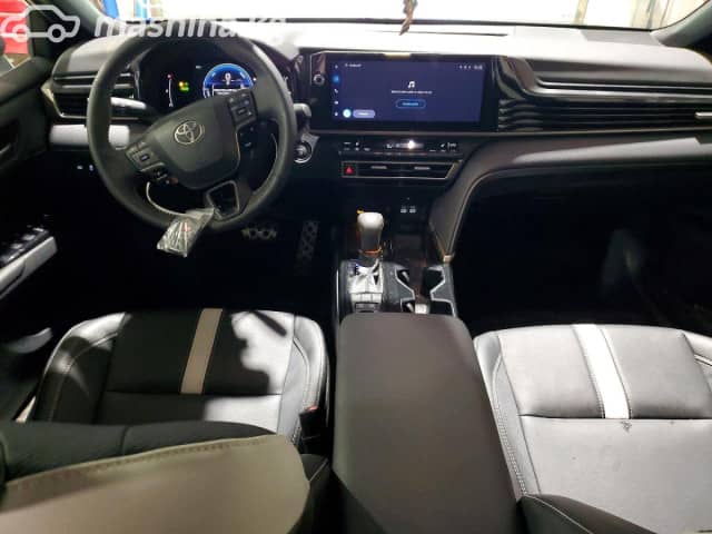 Toyota Camry IX (XV80) 2.5hyb CVT 4WD