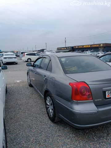 Toyota Avensis II 1.8 MT