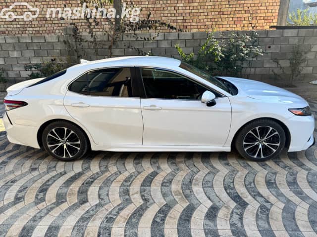 Toyota Camry VIII (XV70) 2.5 AT