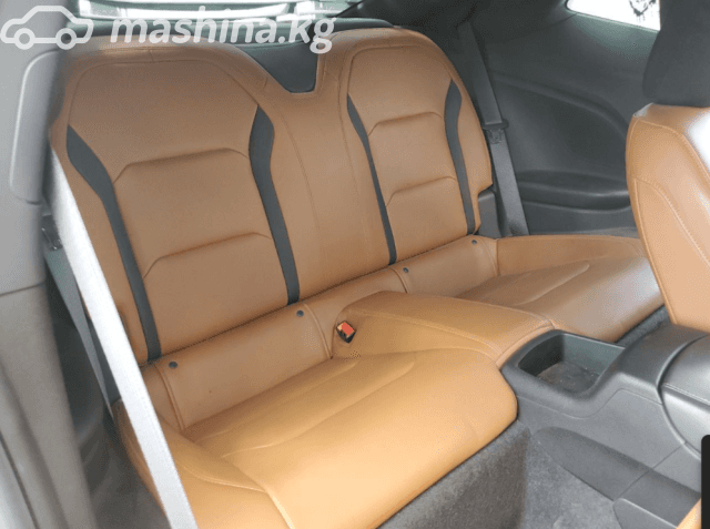 Chevrolet Camaro VI Рестайлинг LT1 6.2 MT
