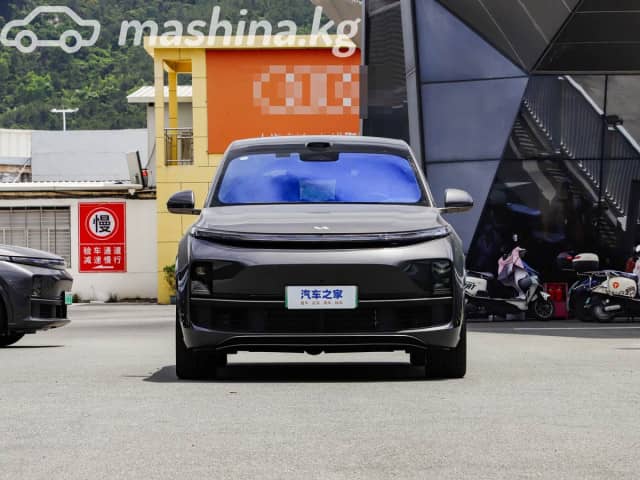 LiXiang L9 Рестайлинг 1.5hyb AT 4WD