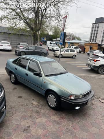 Daewoo Nexia I 1.5 MT
