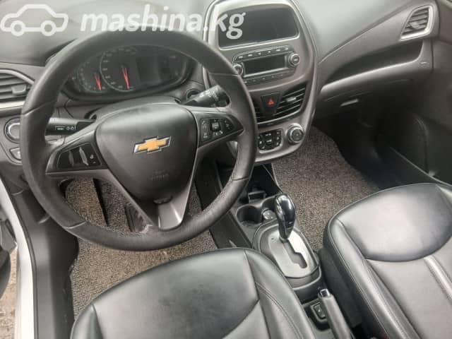 Chevrolet Spark IV Рестайлинг 1.0 CVT