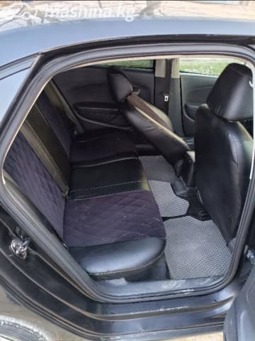 Volkswagen Polo V Рестайлинг 1.6 AT