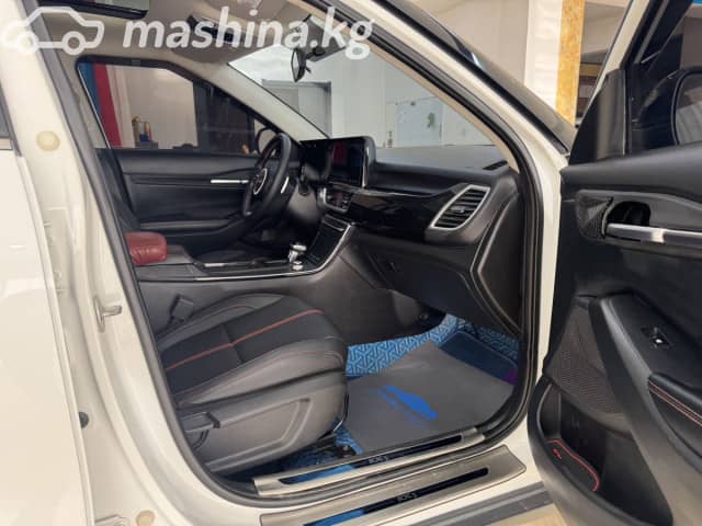 Kia KX3 1.5 MT