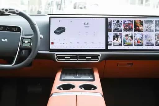 LiXiang L6 1.5hyb AT 4WD