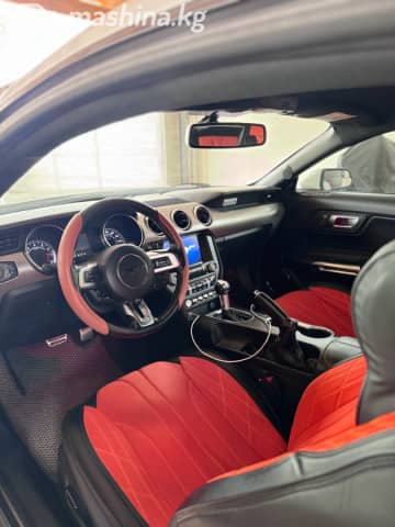 Ford Mustang VI Рестайлинг 2.3 AT