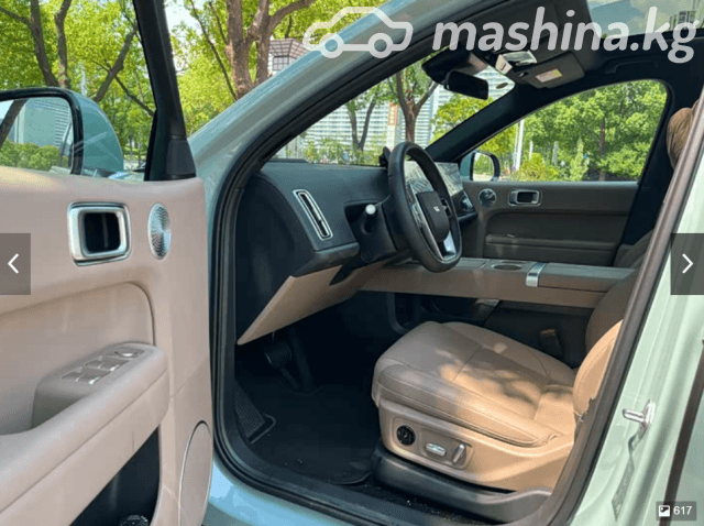 LiXiang L6 1.5hyb AT 4WD