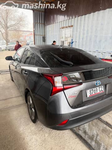Toyota Prius IV Рестайлинг (XW50) 1.8hyb AT