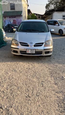 Nissan Almera Tino 1.8 MT