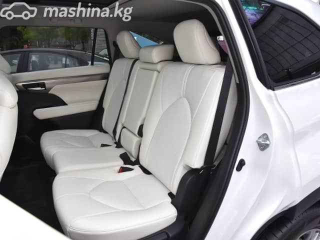 Toyota Highlander IV (U70) 2.4 AT