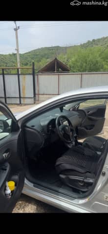 Toyota Corolla X (E140, E150) 1.6 MT