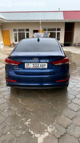 Hyundai Elantra VI (AD) 2.0 AT