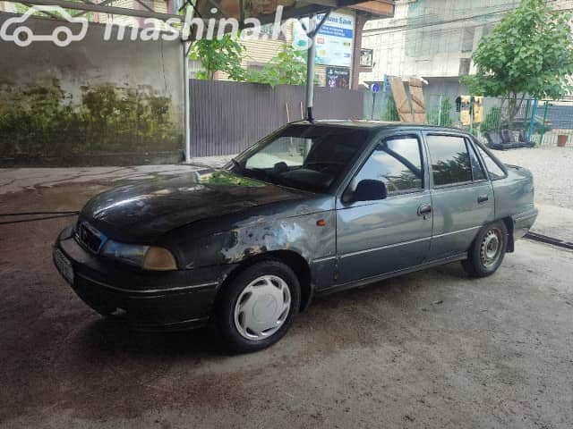 Daewoo Nexia I 1.5 MT