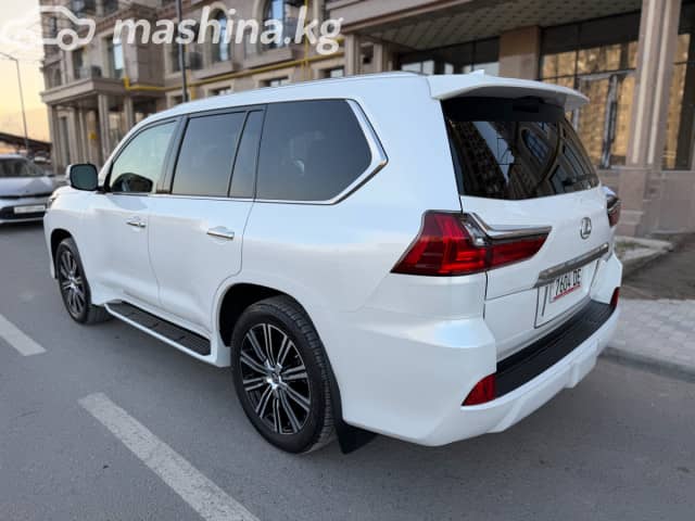 Lexus LX III Рестайлинг 2 570 5.7 AT 4WD