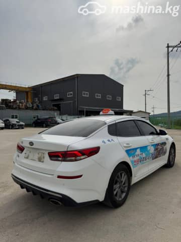 Kia K5 II 2.0 AT