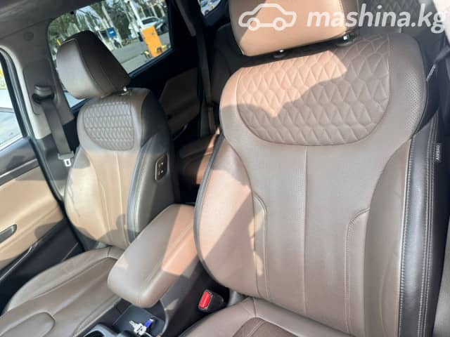 Hyundai Santa Fe IV 2.2d AT