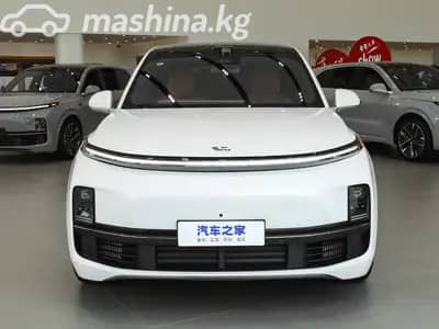 LiXiang L8 Pro 1.5hyb AT 4WD