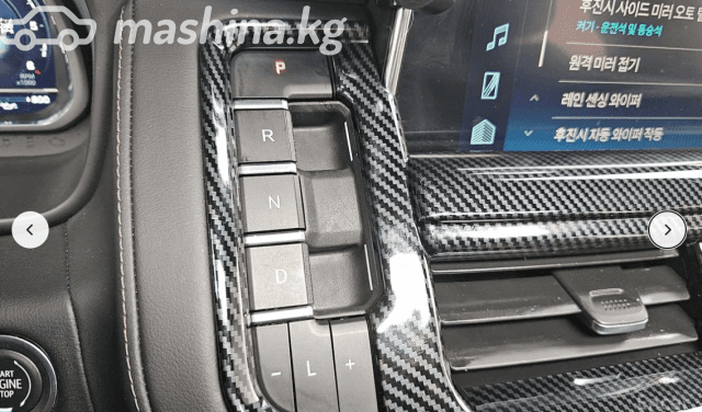Chevrolet Tahoe V 6.2 AT 4WD