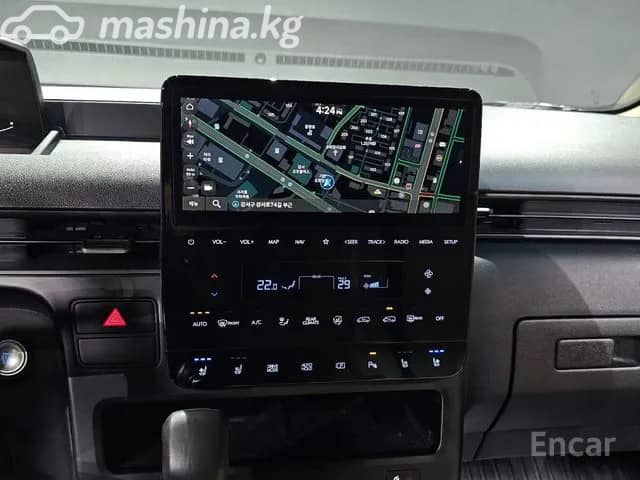 Hyundai Staria 2.2d AT 4WD