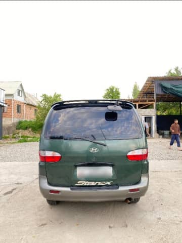 Hyundai Starex (H-1) I 2.5d MT