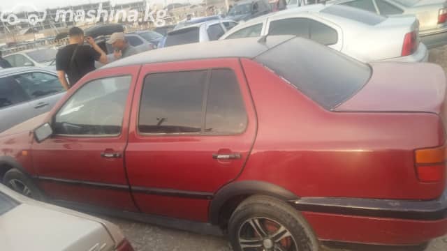 Volkswagen Vento 1.8 MT